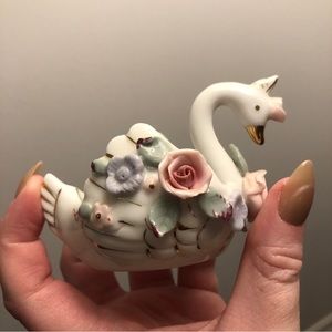 Vintage swan trinket dish made in Japan